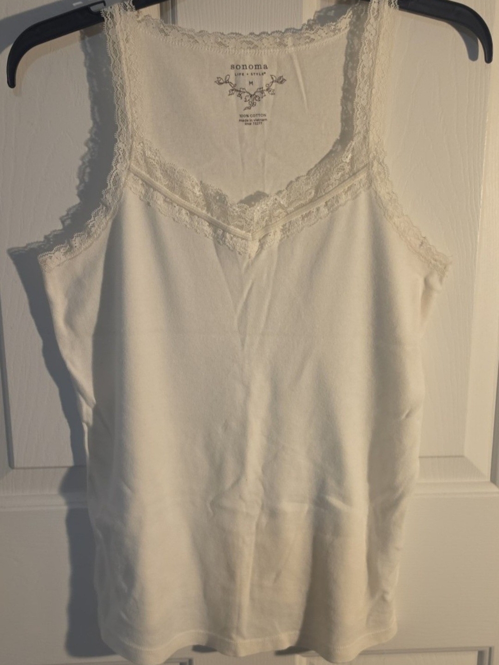 Sonoma Lace-Trim Cream Color Tank Top Size Med. Nwot